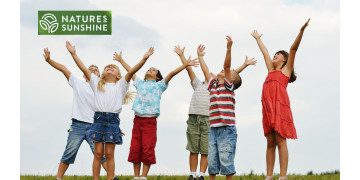 Alimentația sănătoasă pentru copii și adolescenți: de ce PNS recomandă începerea de la o vârstă fragedă